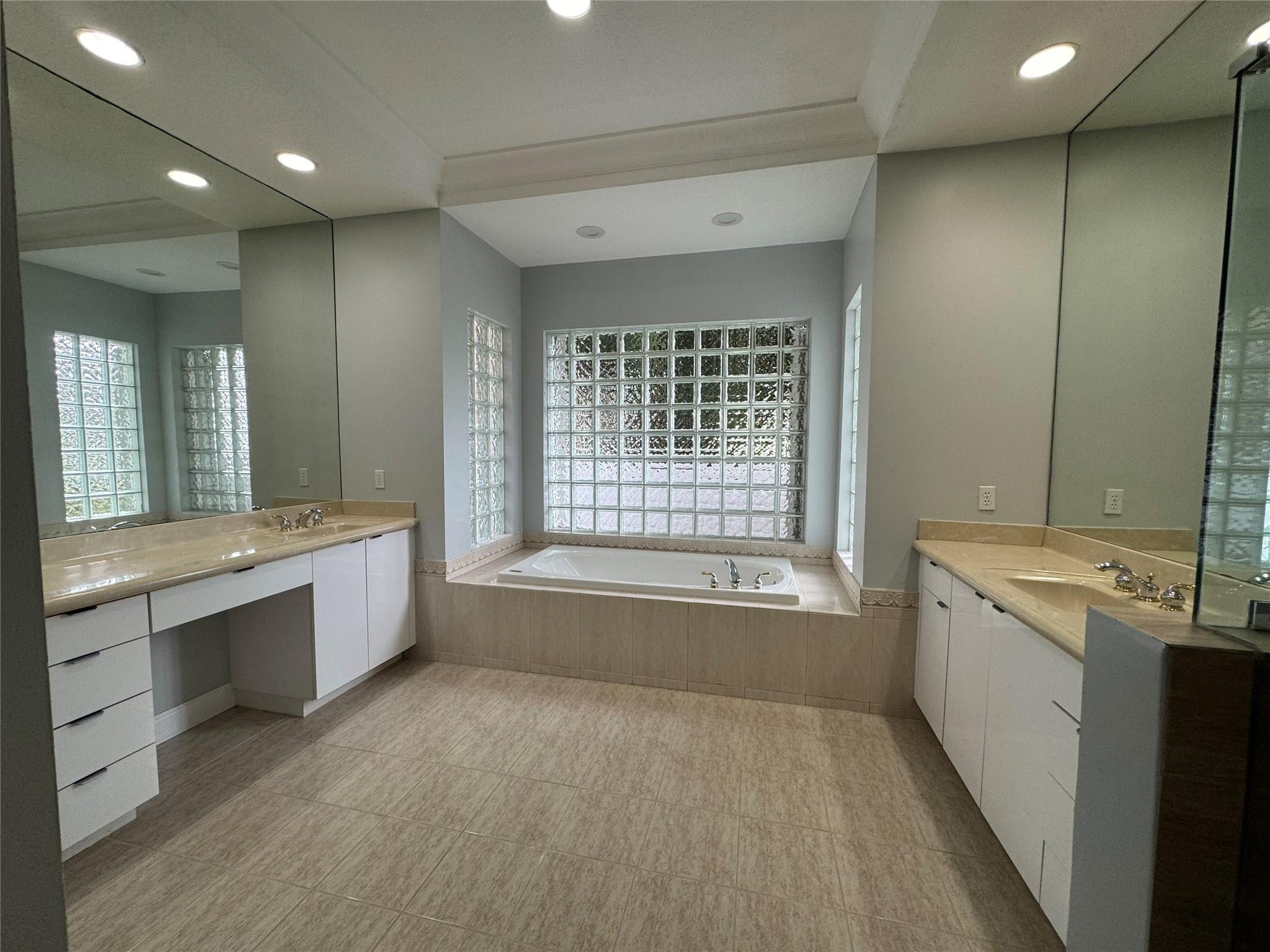 ENCLAVE 2ND SECTION - Residential Lease