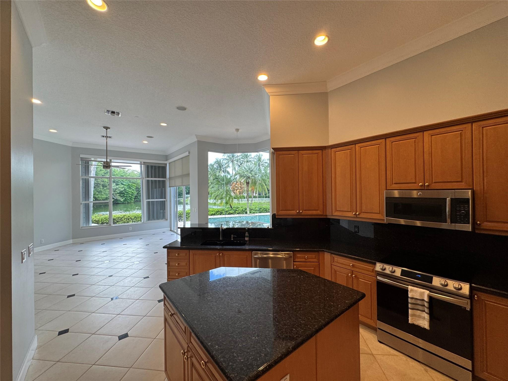 ENCLAVE 2ND SECTION - Residential Lease