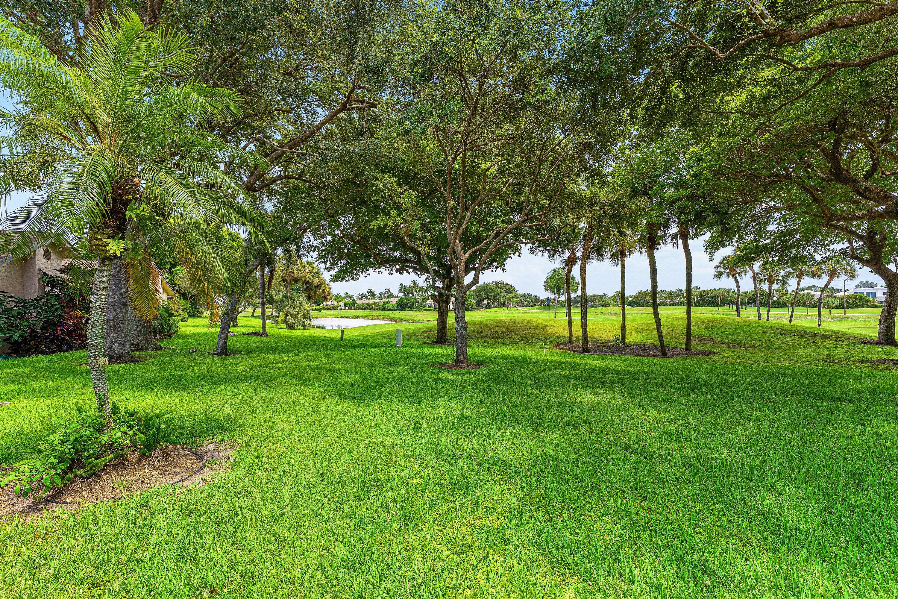 VILLAS OF BOCA DELRAY CONDO - Residential