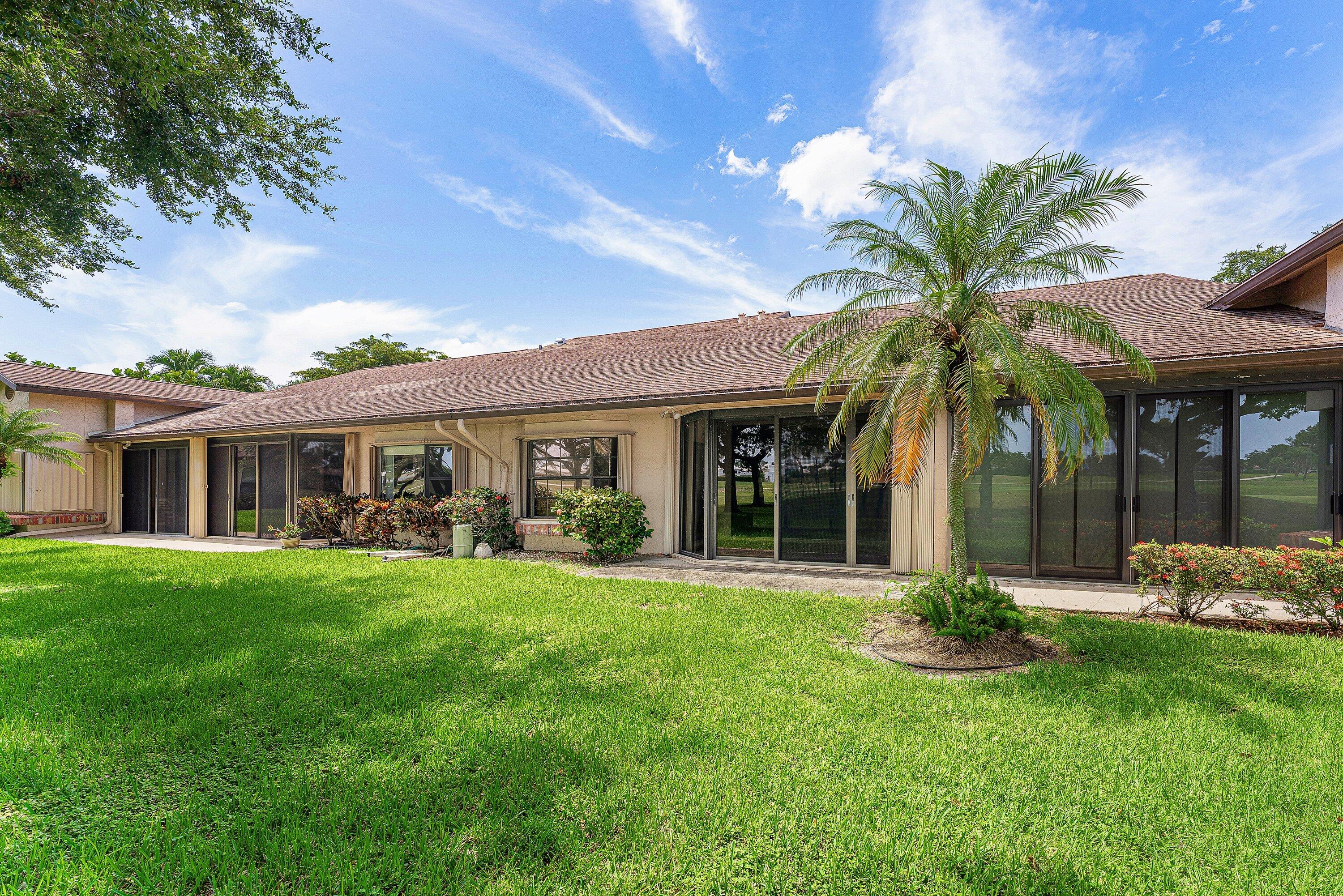 VILLAS OF BOCA DELRAY CONDO - Residential