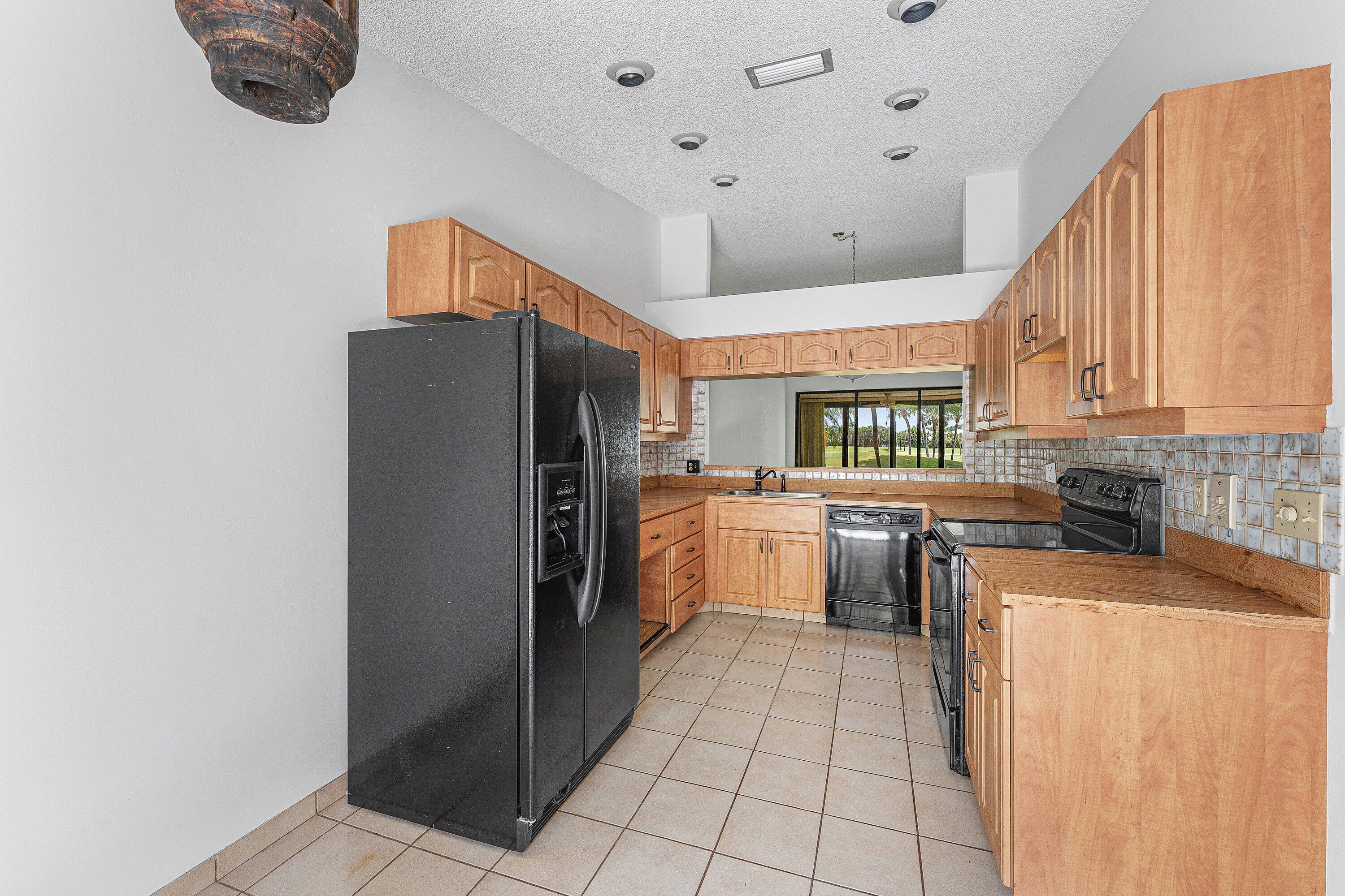 VILLAS OF BOCA DELRAY CONDO - Residential