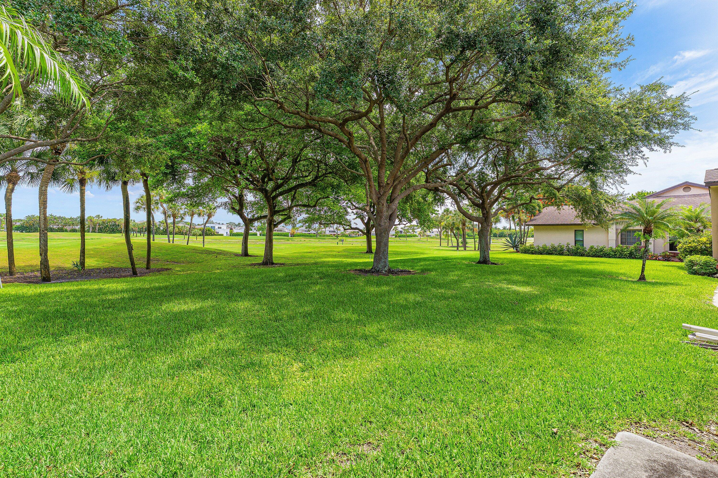 VILLAS OF BOCA DELRAY CONDO - Residential