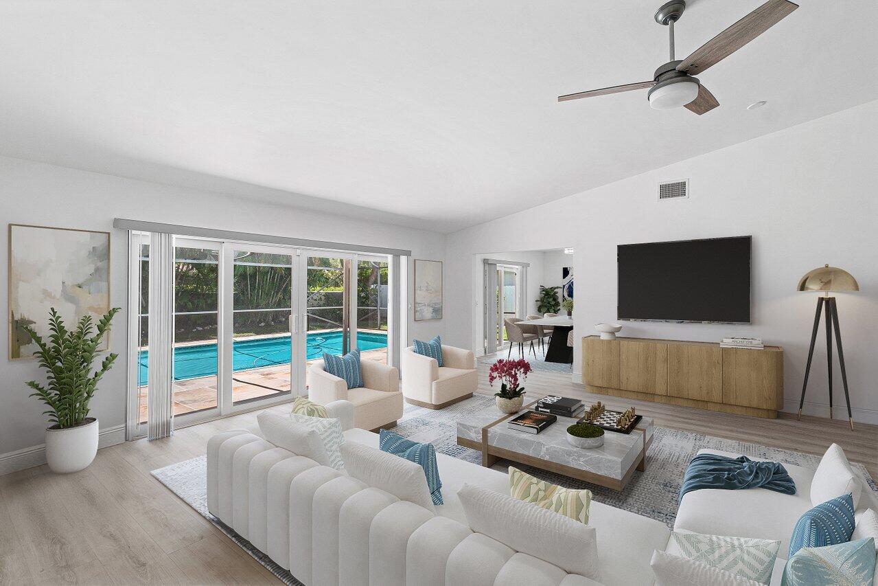 BOCA LAKE ESTATES - Residential