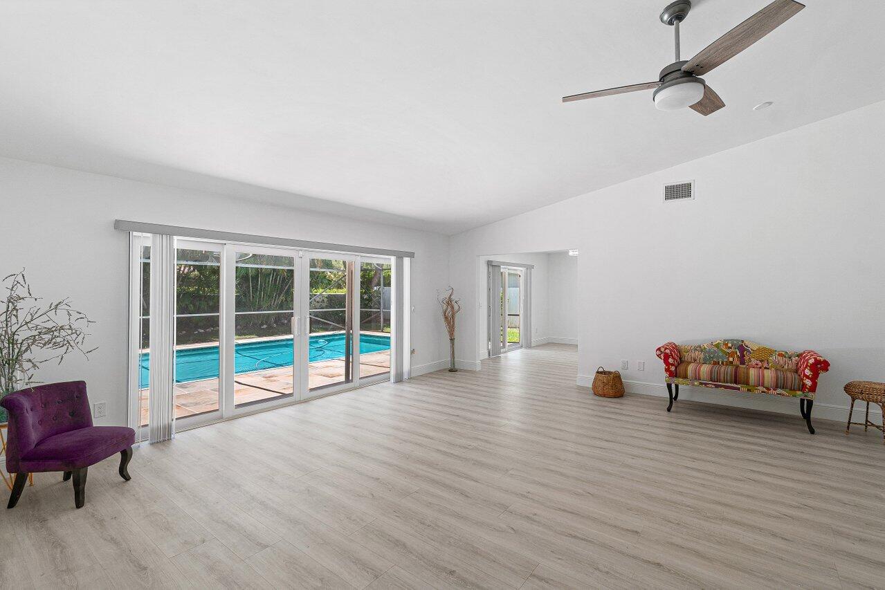 BOCA LAKE ESTATES - Residential