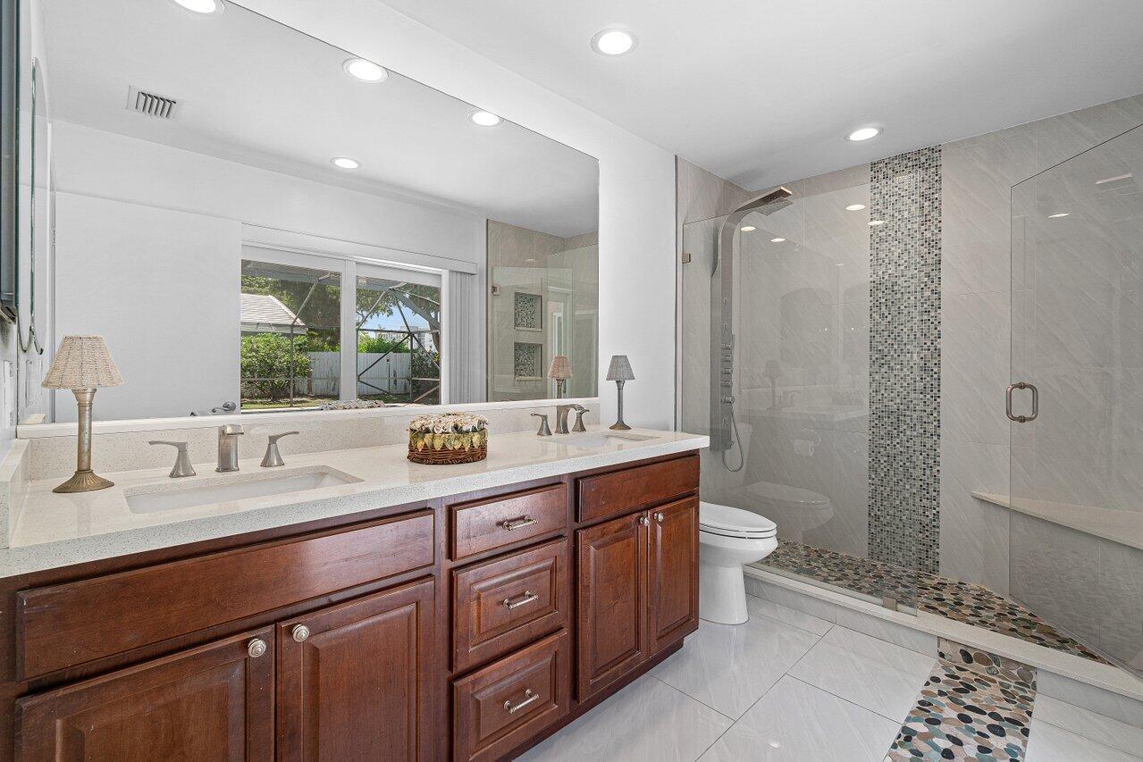 BOCA LAKE ESTATES - Residential