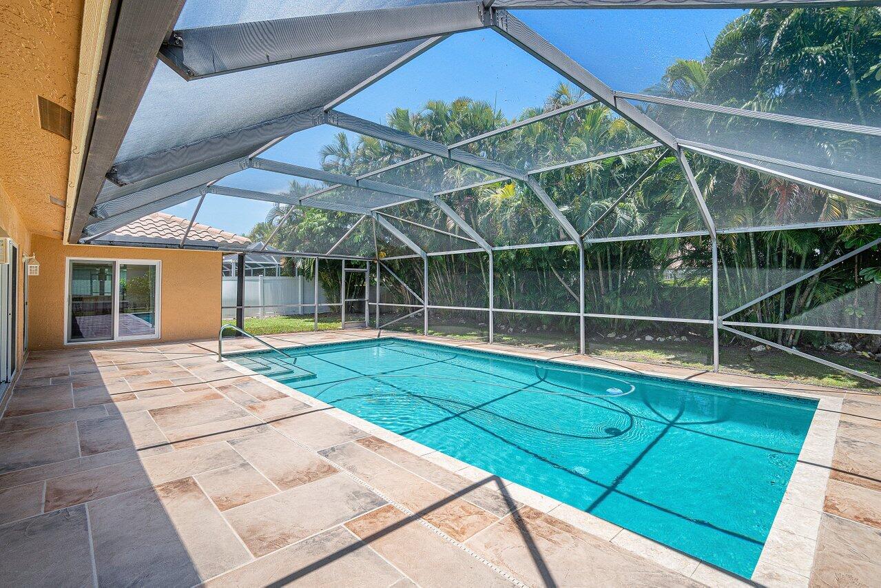 BOCA LAKE ESTATES - Residential