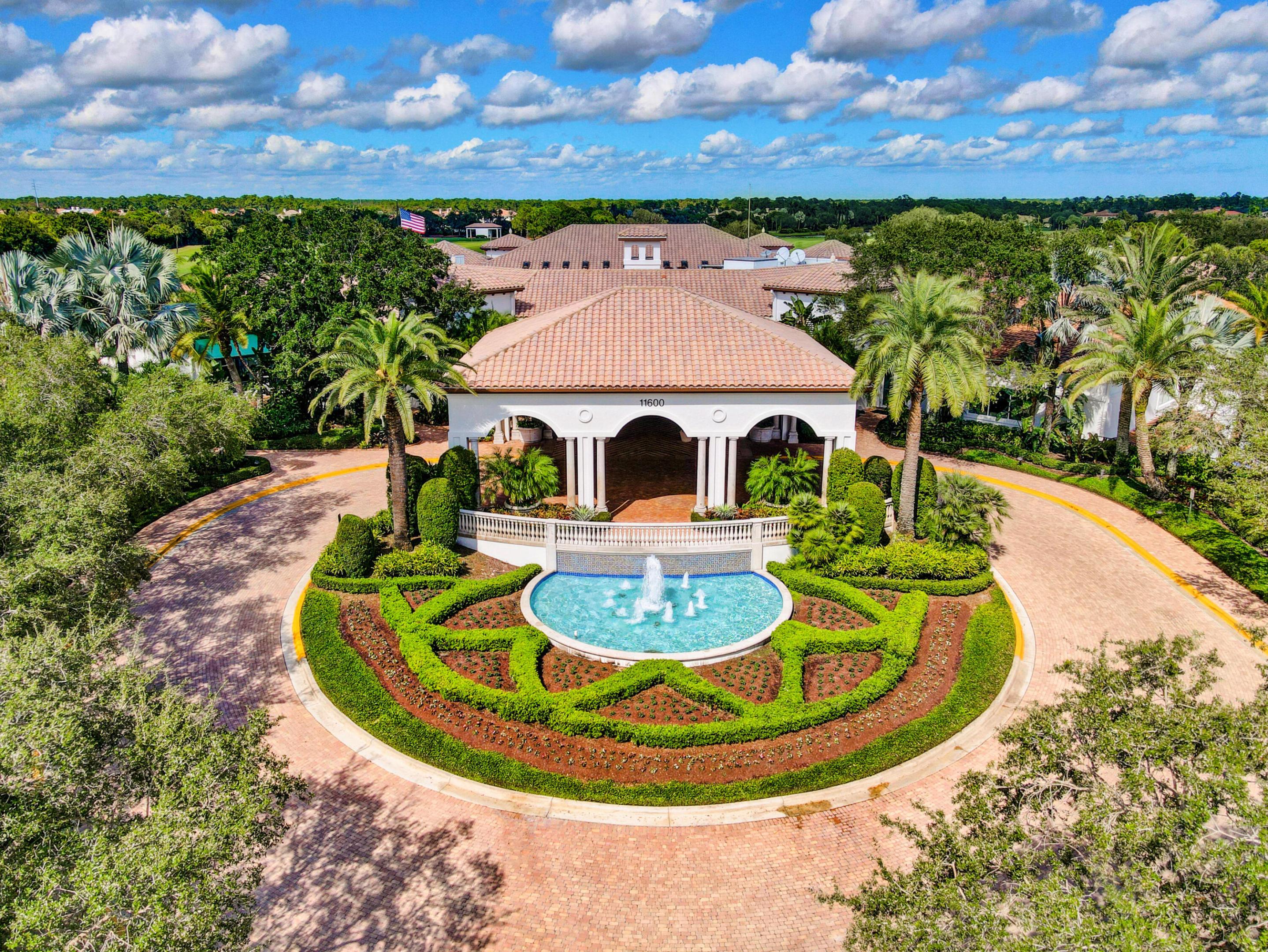 MIRASOL CAPRI - Residential