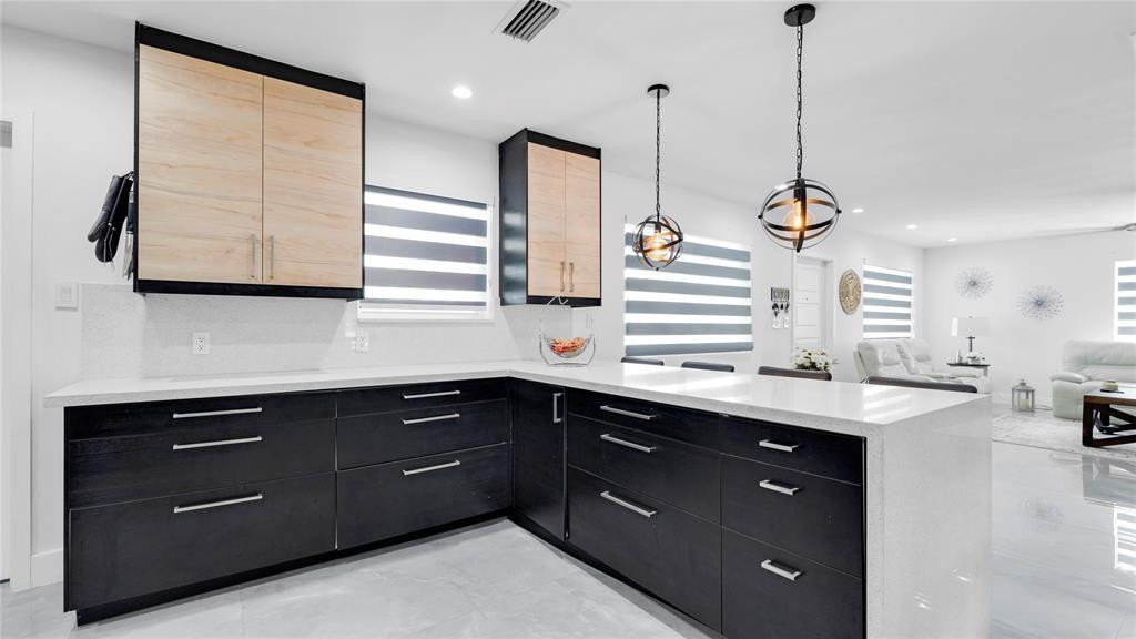 LAKE RICKY ESTS - Residential Lease