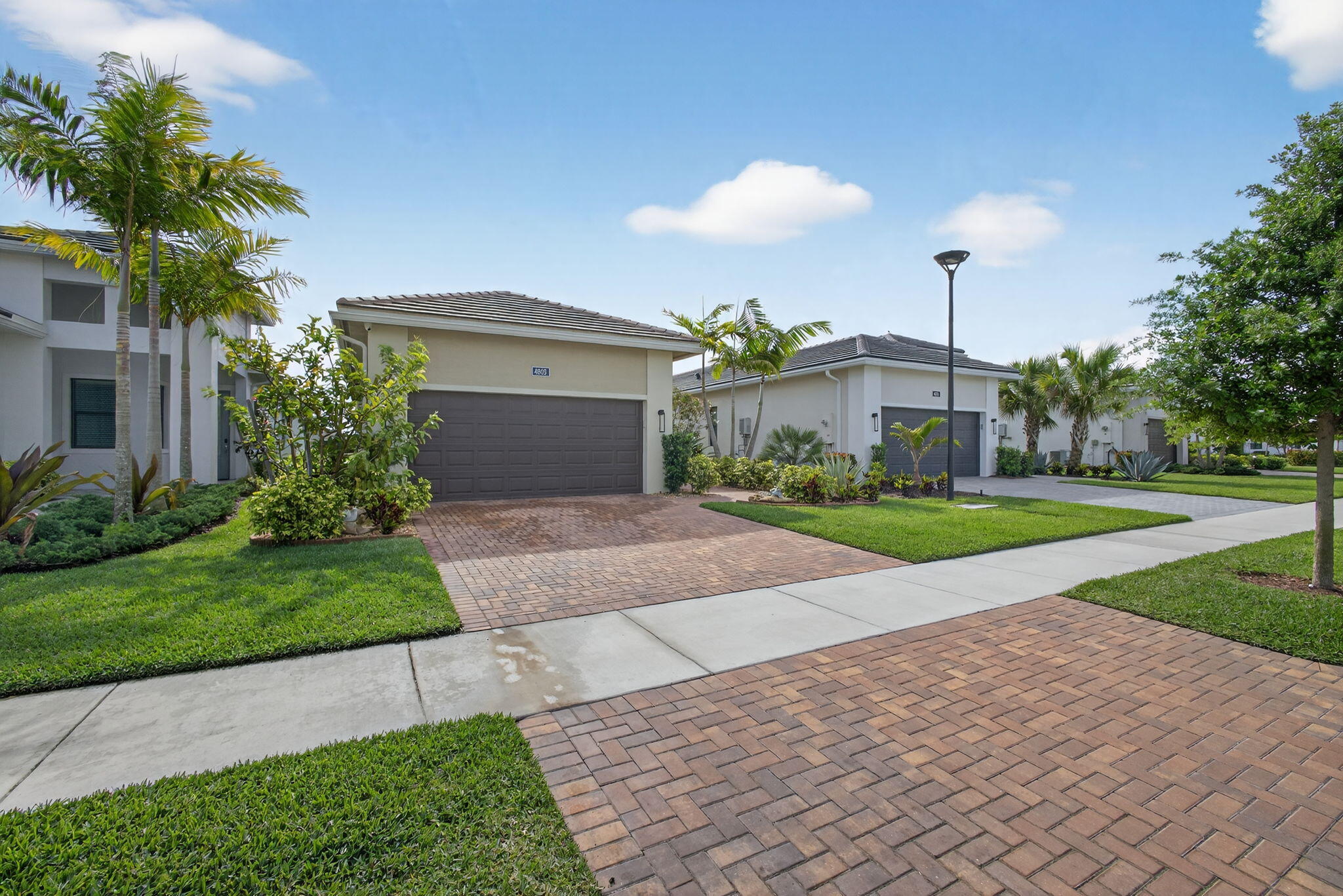 CRESSWIND PALM BEACH PHASE 3 - Residential