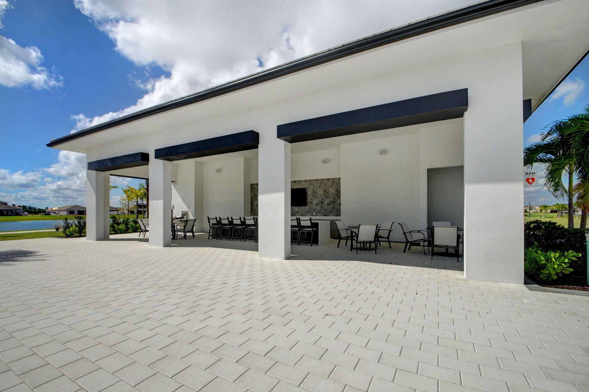 CRESSWIND PALM BEACH PHASE 3 - Residential
