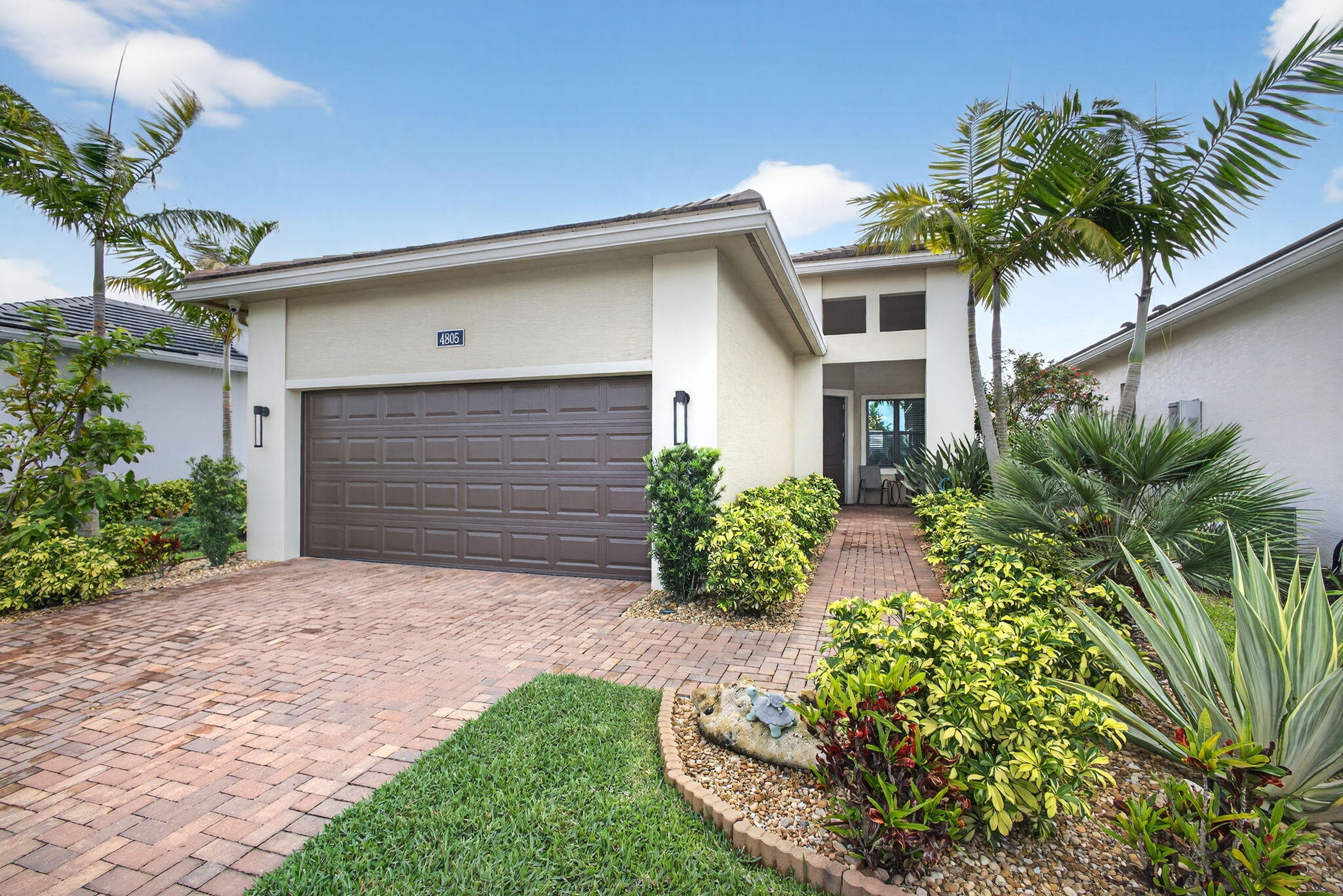 CRESSWIND PALM BEACH PHASE 3 - Residential