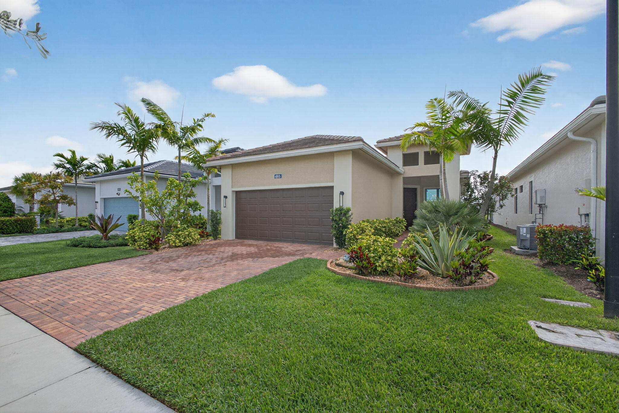 CRESSWIND PALM BEACH PHASE 3 - Residential