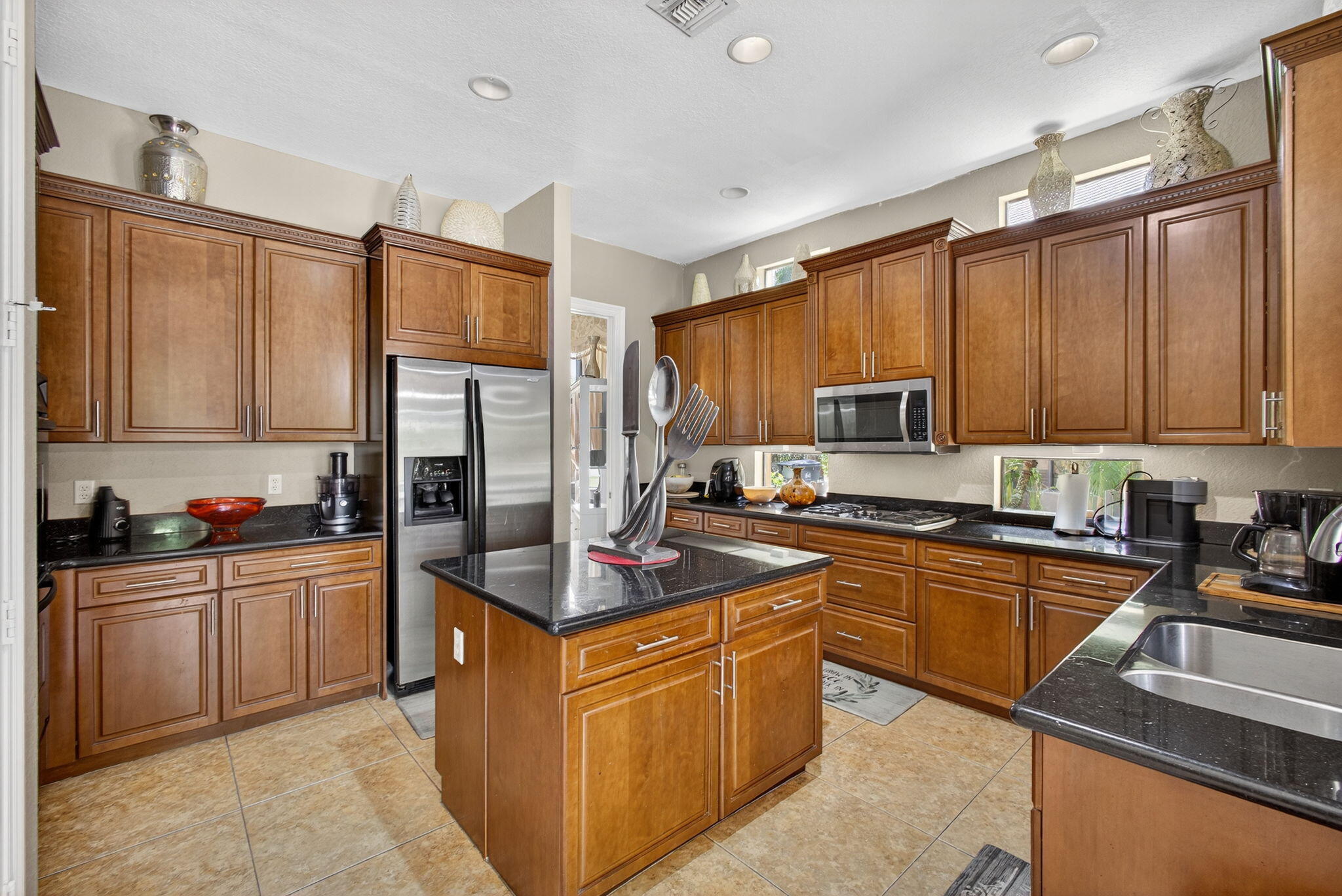 VERSAILLES - Residential Lease