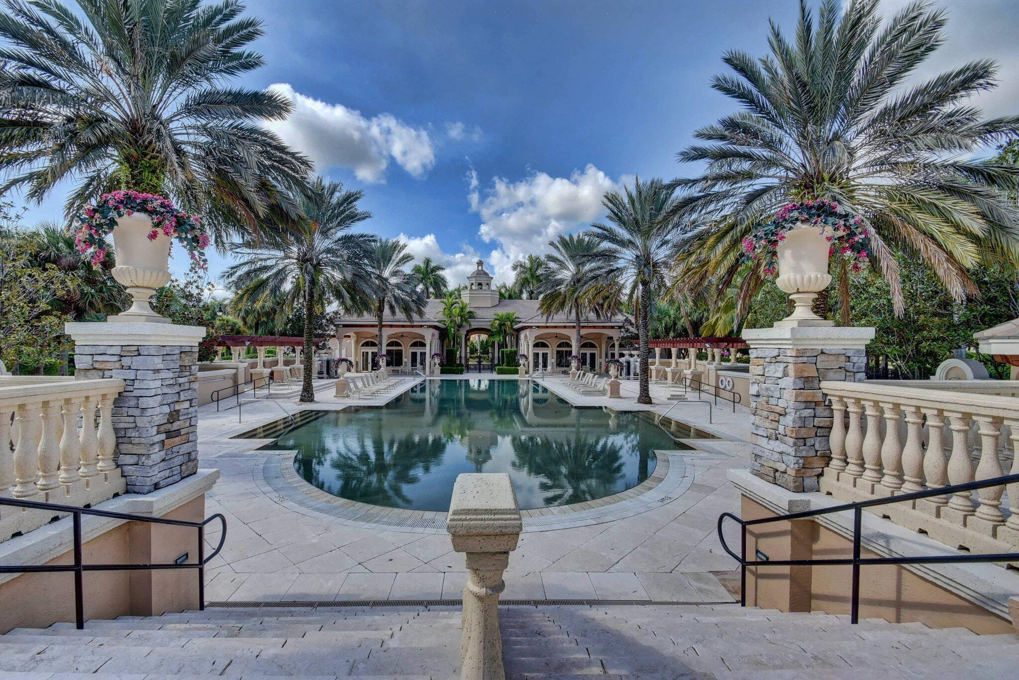 VERSAILLES - Residential Lease