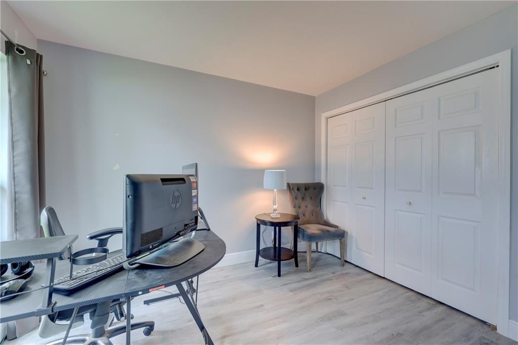 CYPRESS LAKES - Residential
