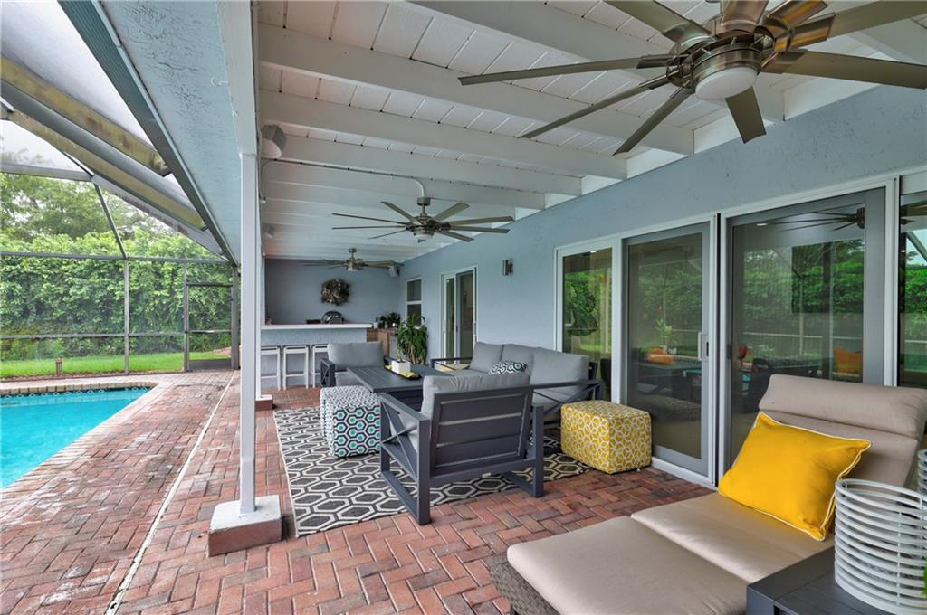 CYPRESS LAKES - Residential