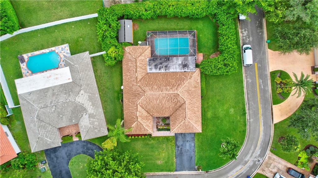 CYPRESS LAKES - Residential