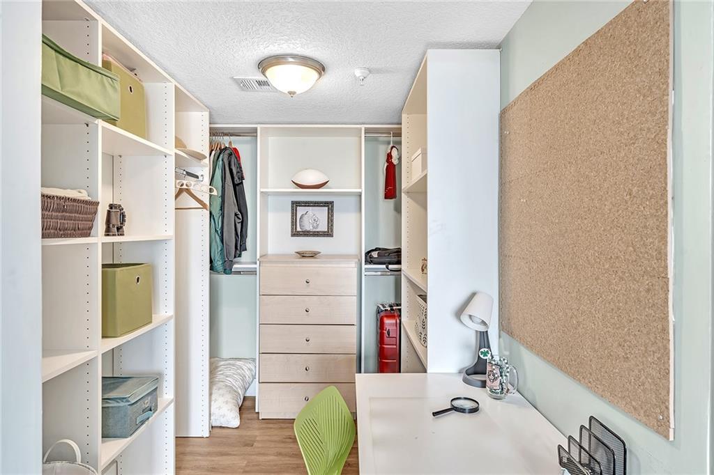 701 Riverside - Residential