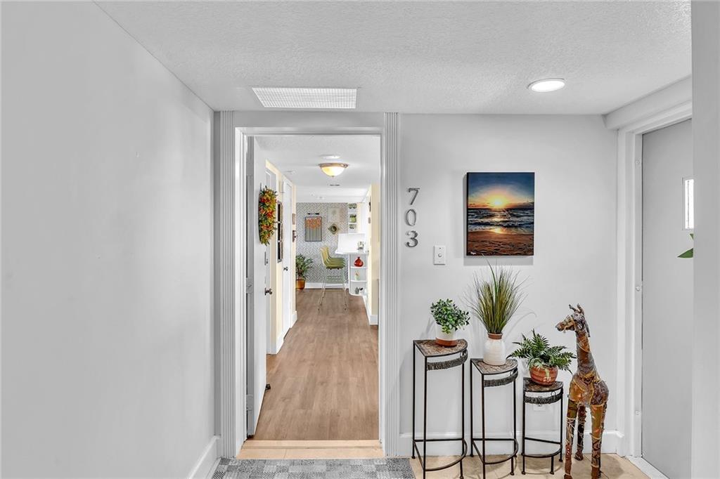 701 Riverside - Residential