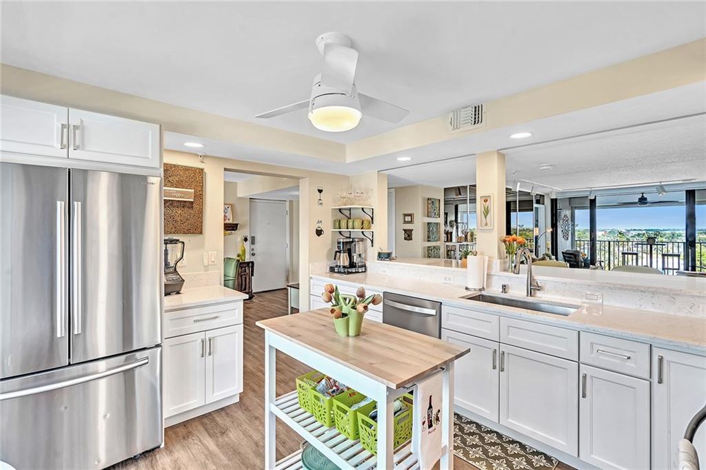 701 Riverside - Residential