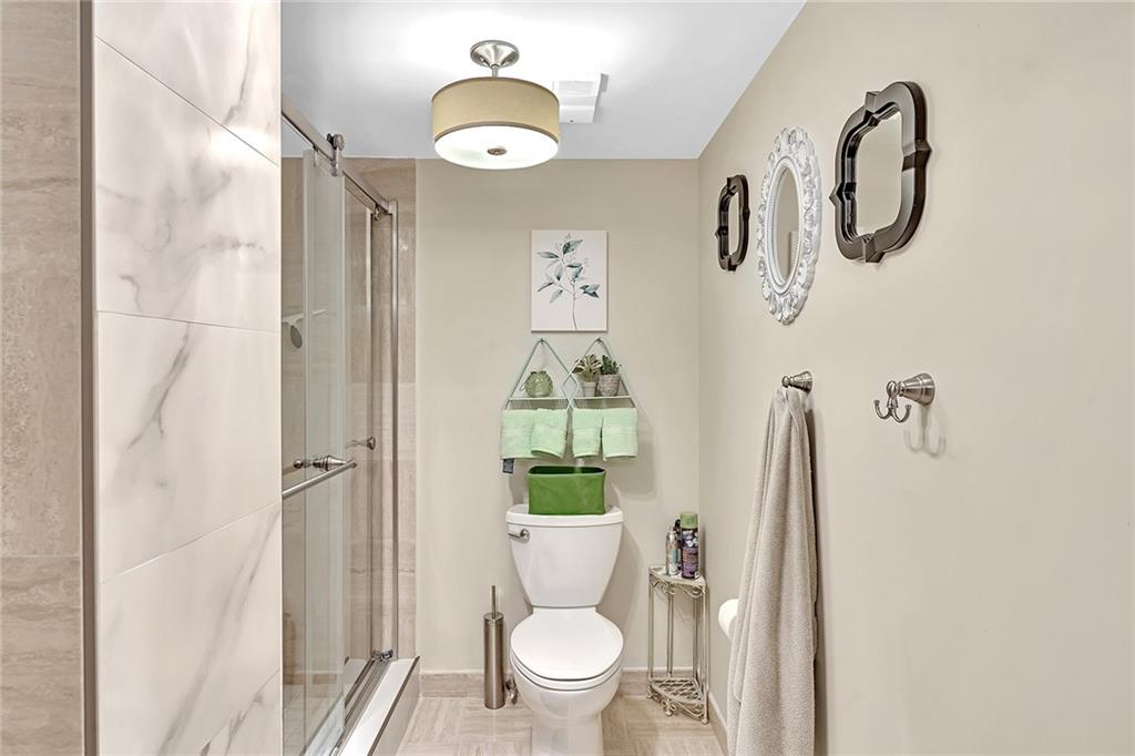 701 Riverside - Residential
