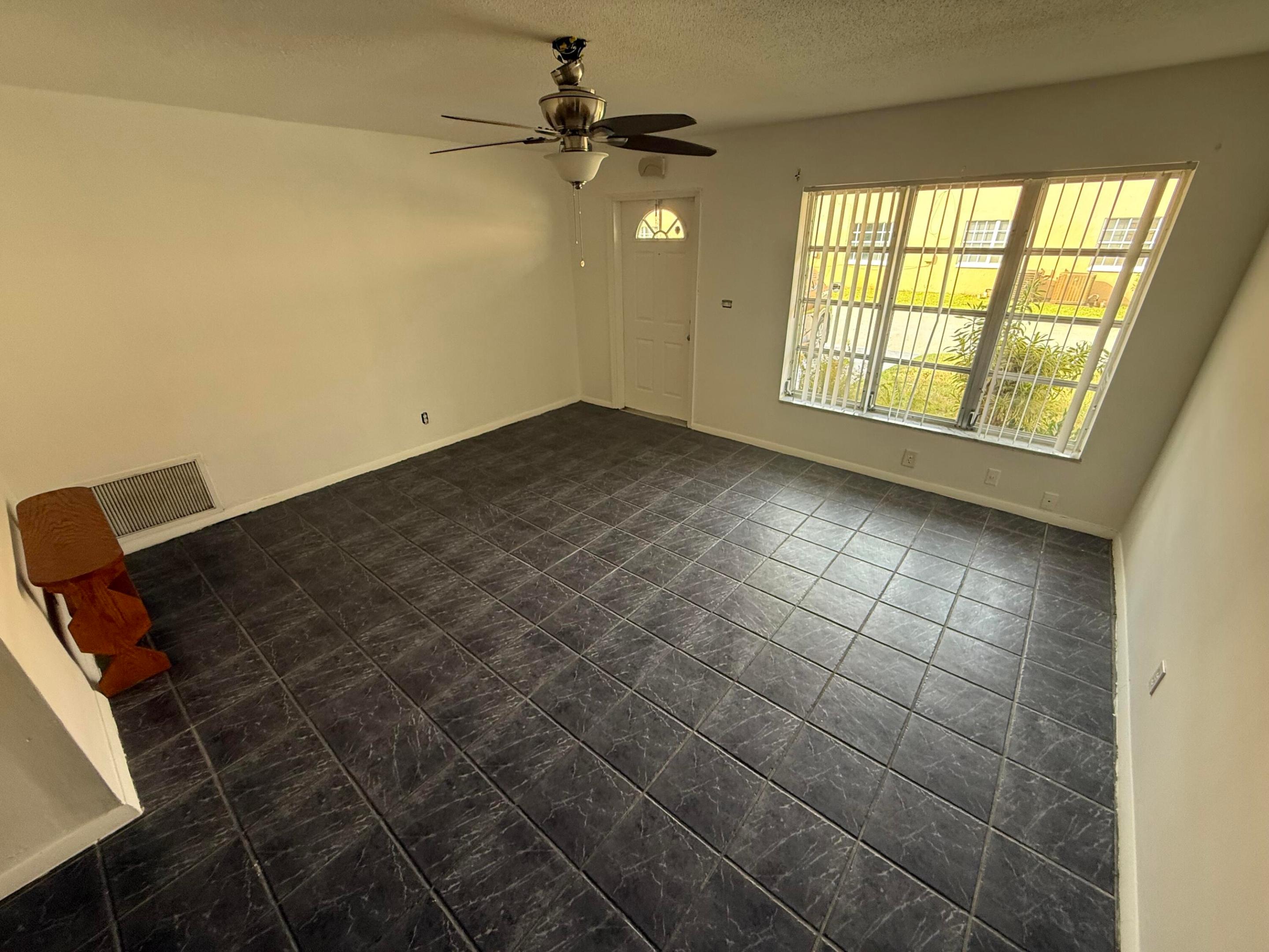 MAINLANDS OF TAMARAC LAKES - Residential