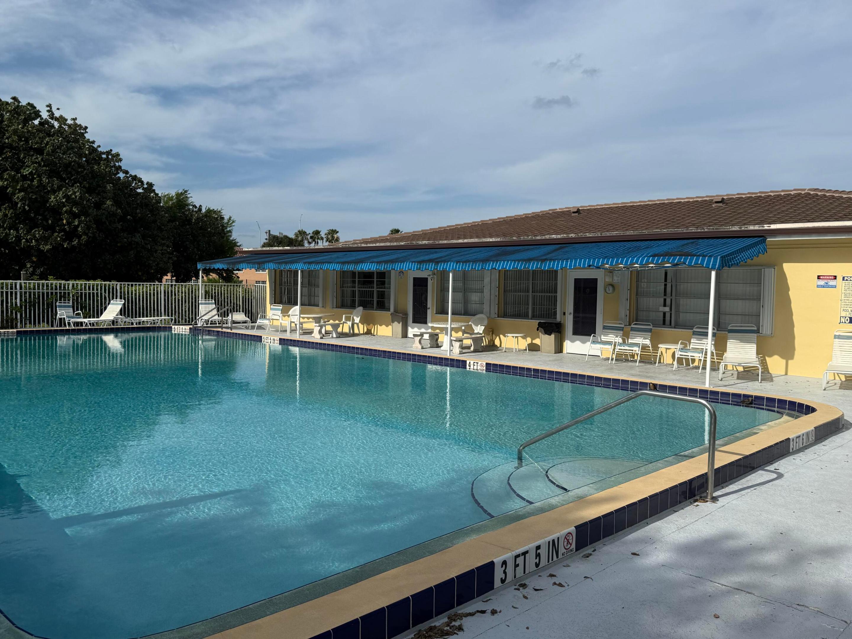 MAINLANDS OF TAMARAC LAKES - Residential