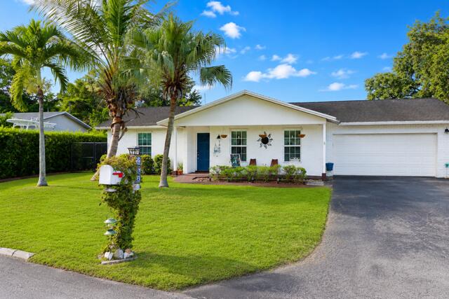 Lakeshore Ranches - Residential