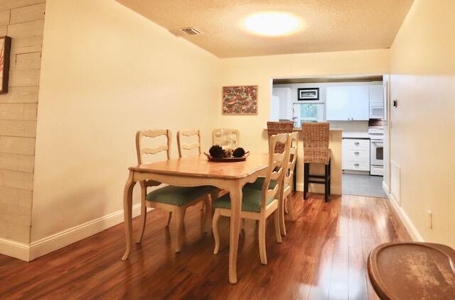 Lakeshore Ranches - Residential