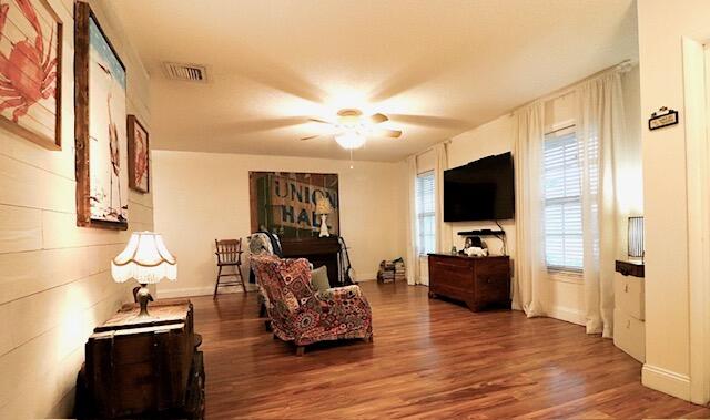 Lakeshore Ranches - Residential