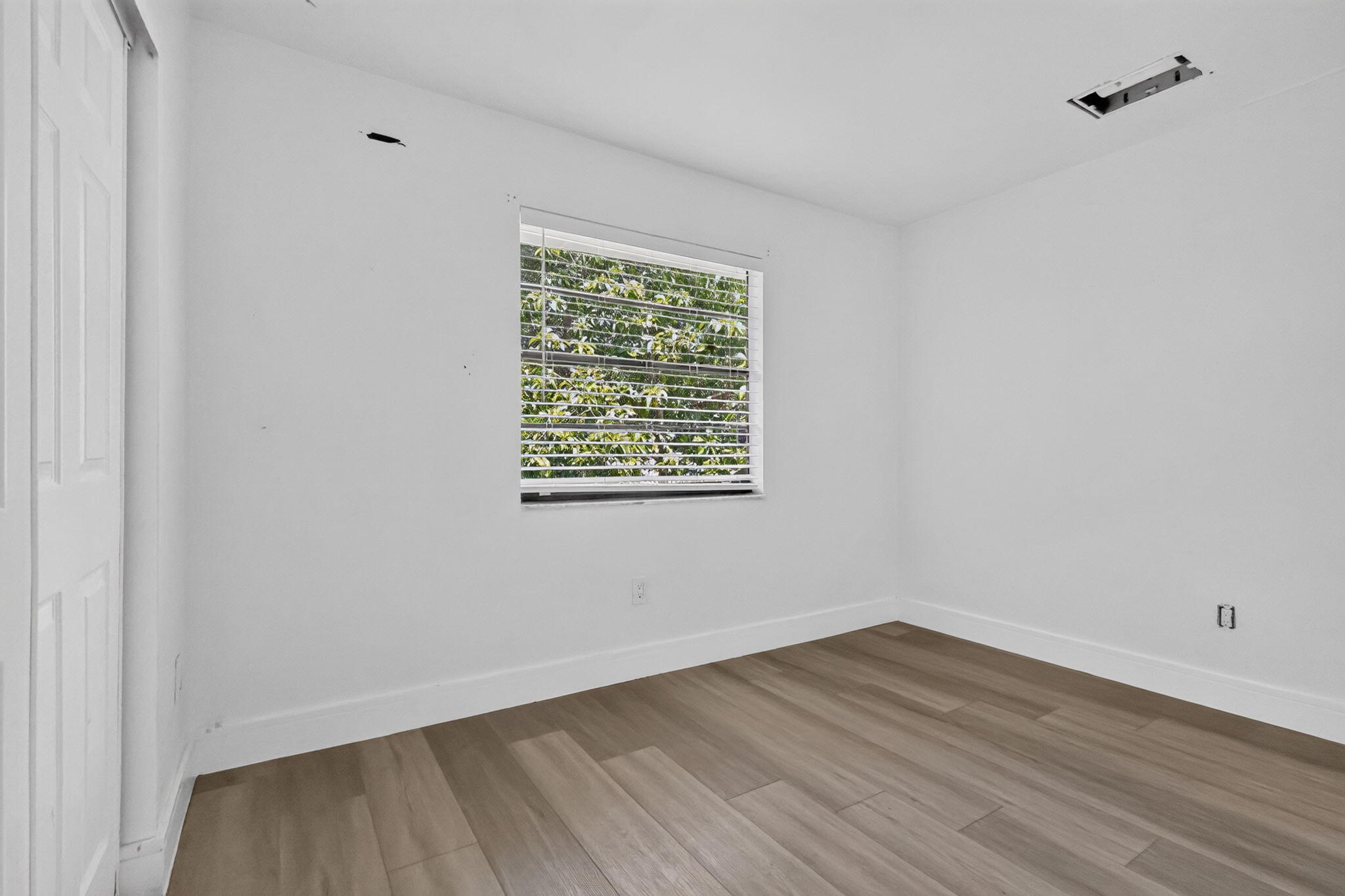 HIDDEN HOLLOW - Residential