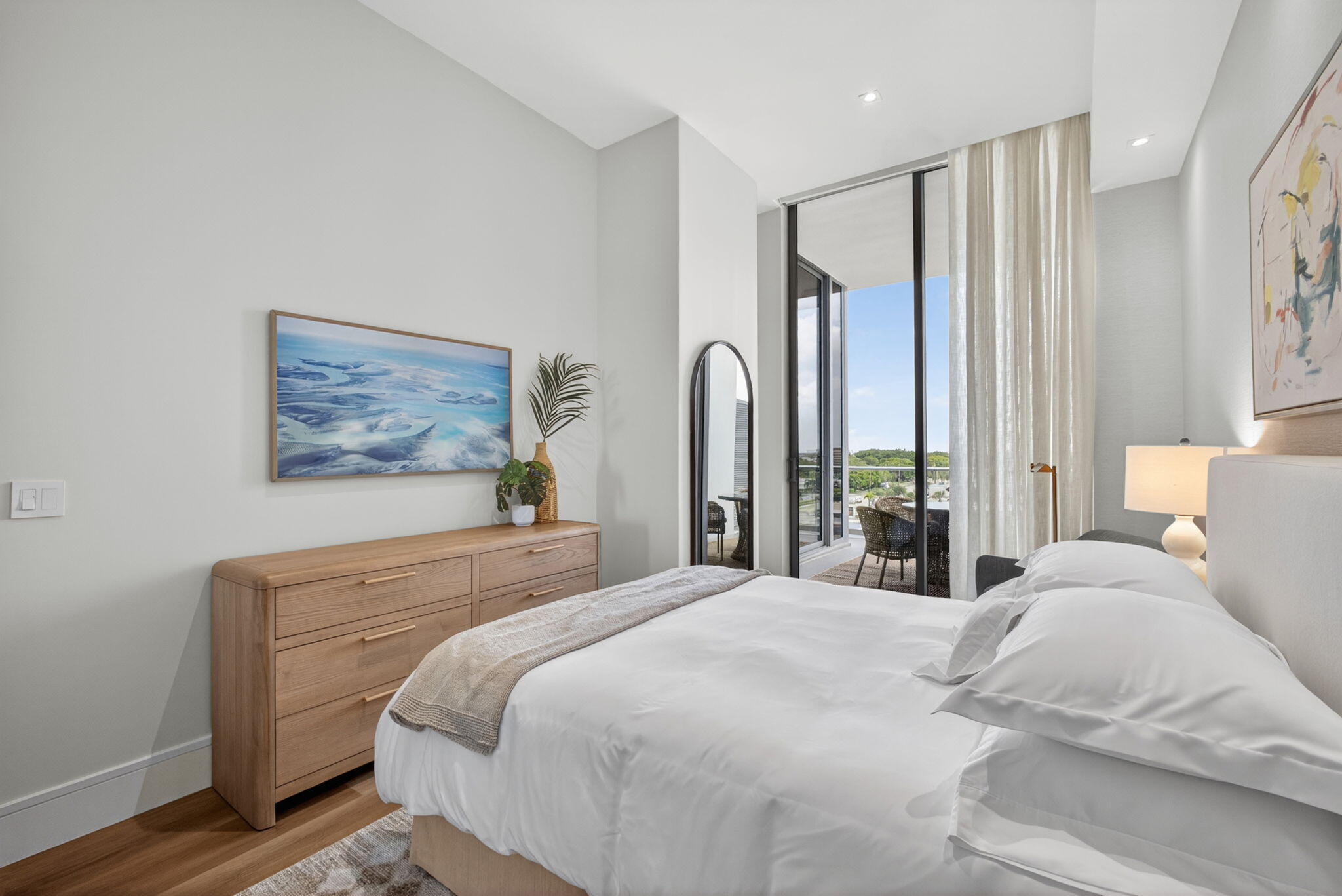 NAUTILUS 220 CONDO - Residential
