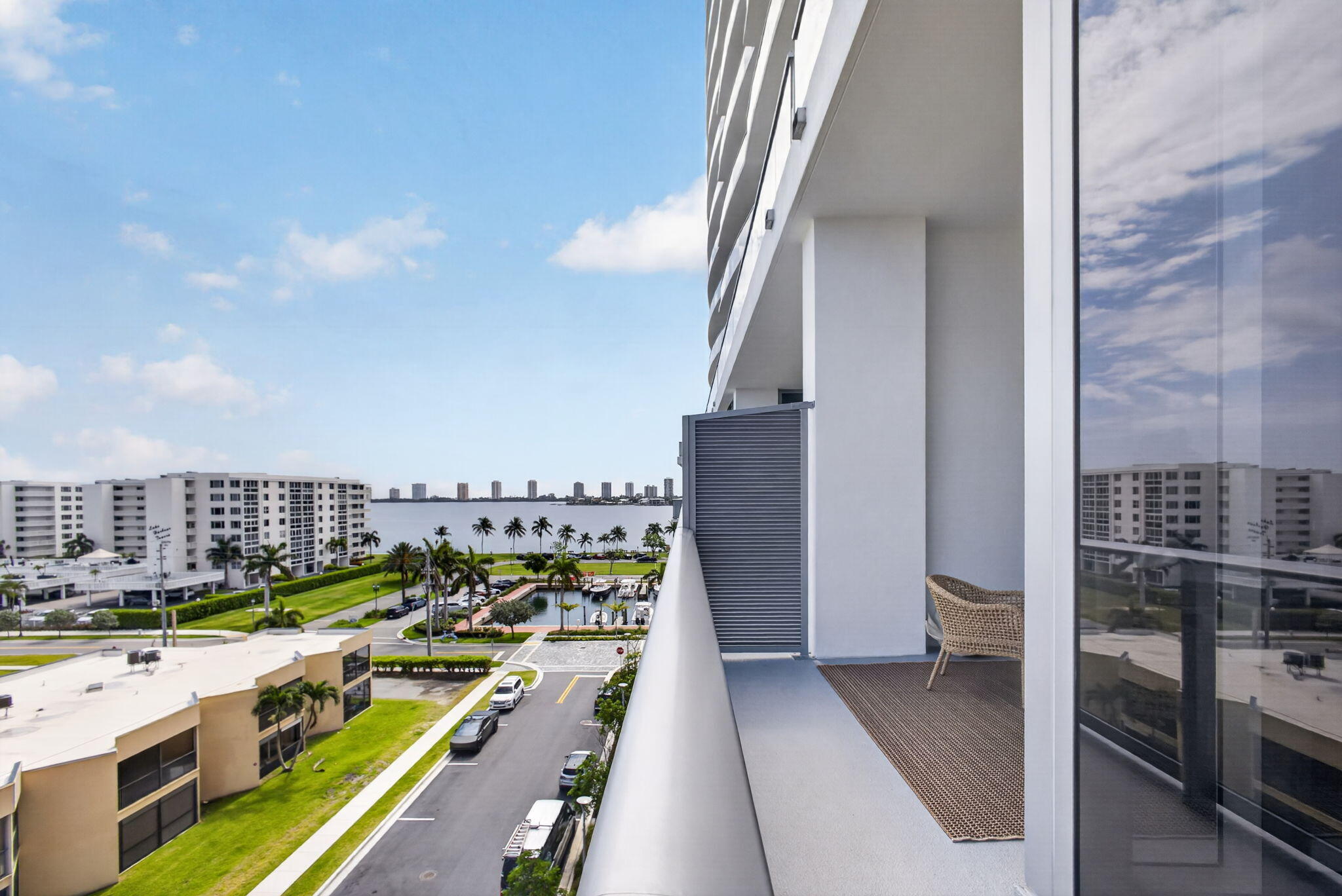 NAUTILUS 220 CONDO - Residential