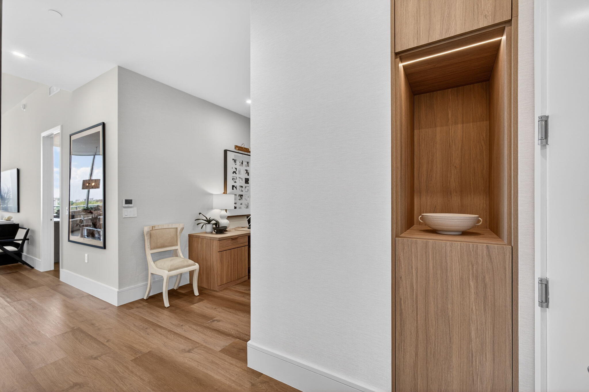 NAUTILUS 220 CONDO - Residential