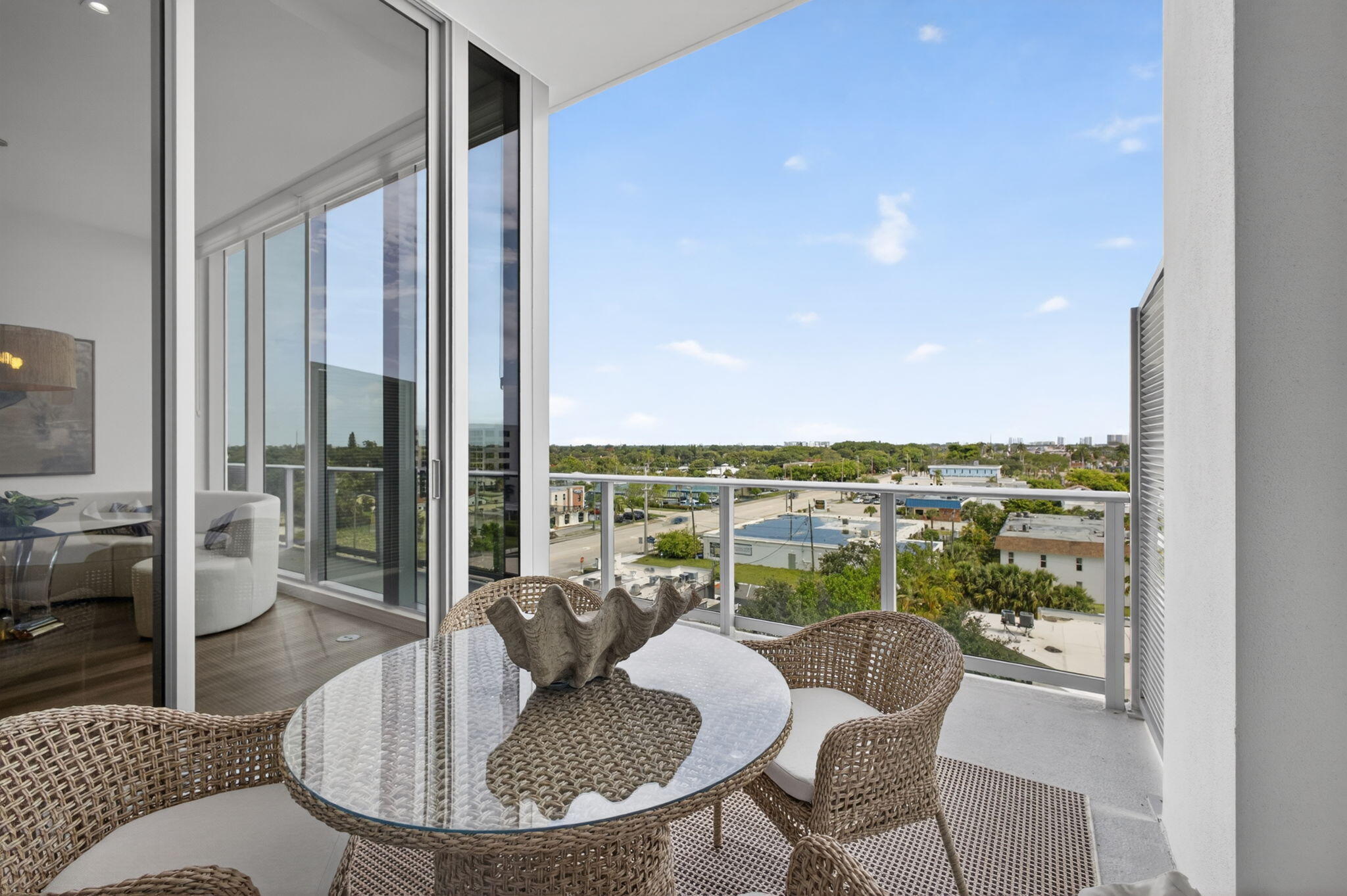 NAUTILUS 220 CONDO - Residential