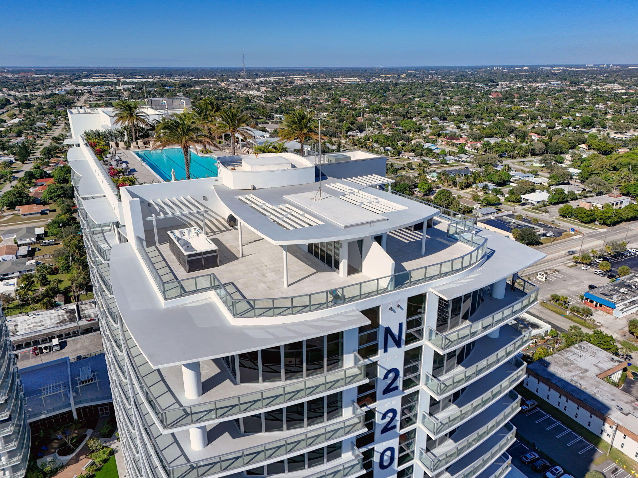 NAUTILUS 220 CONDO - Residential