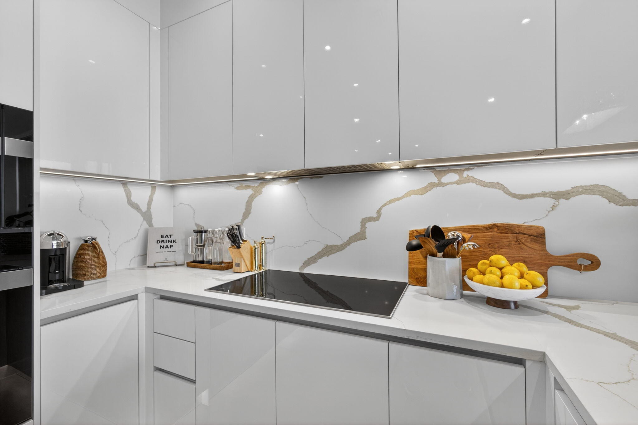 NAUTILUS 220 CONDO - Residential