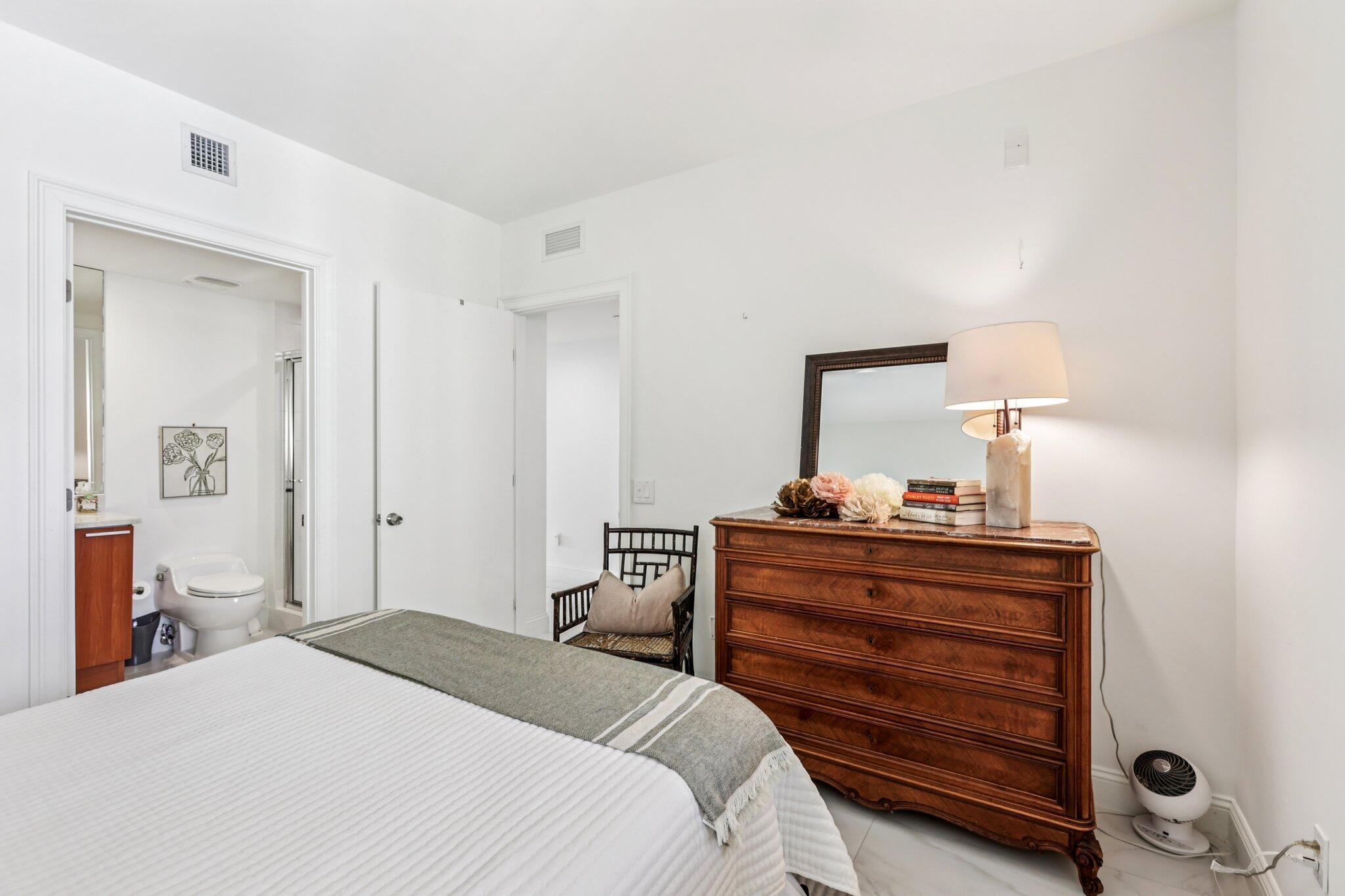 MARINA GRANDE RIVIERA BEACH CONDO - Residential