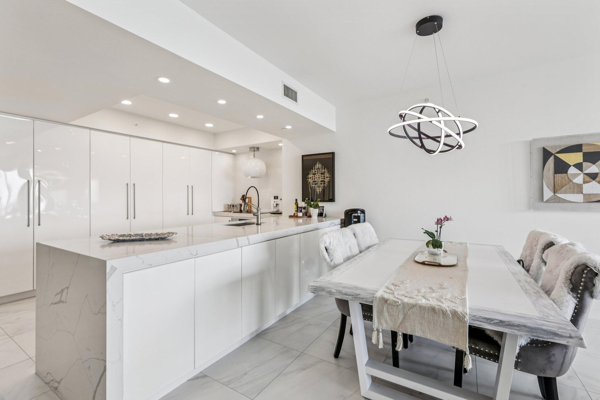MARINA GRANDE RIVIERA BEACH CONDO - Residential