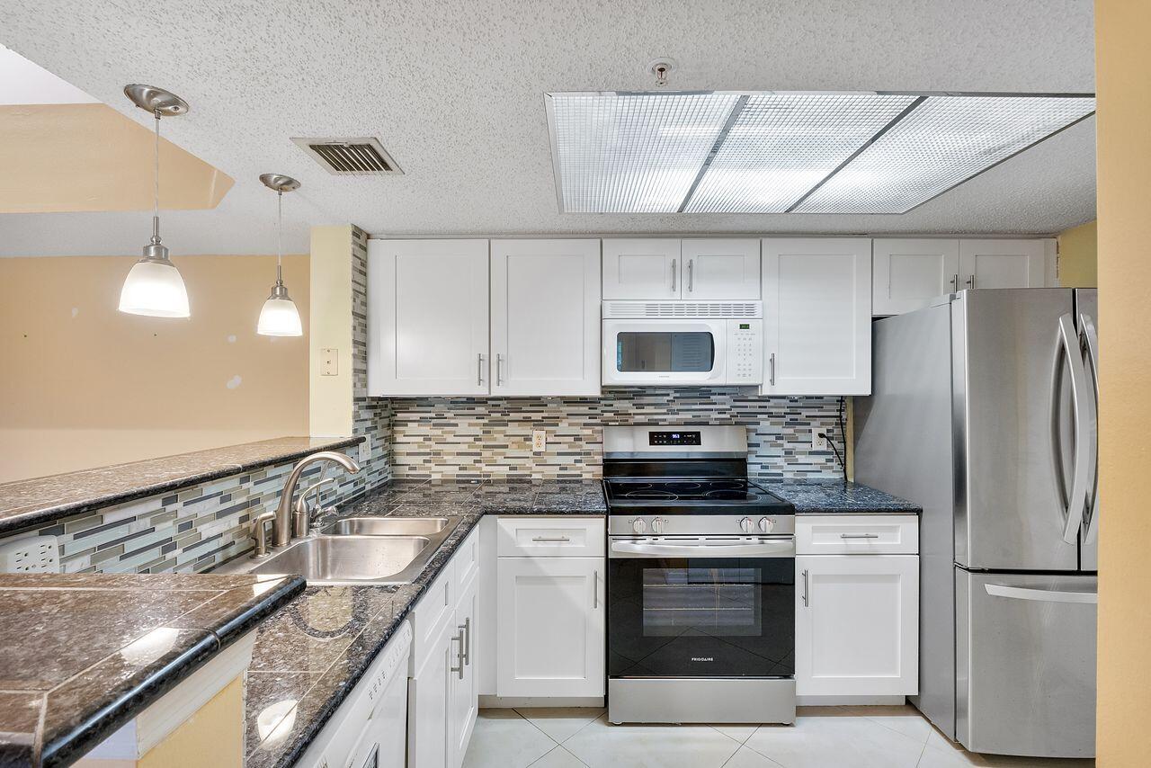 EVERGREEN LAKES CONDO - Residential