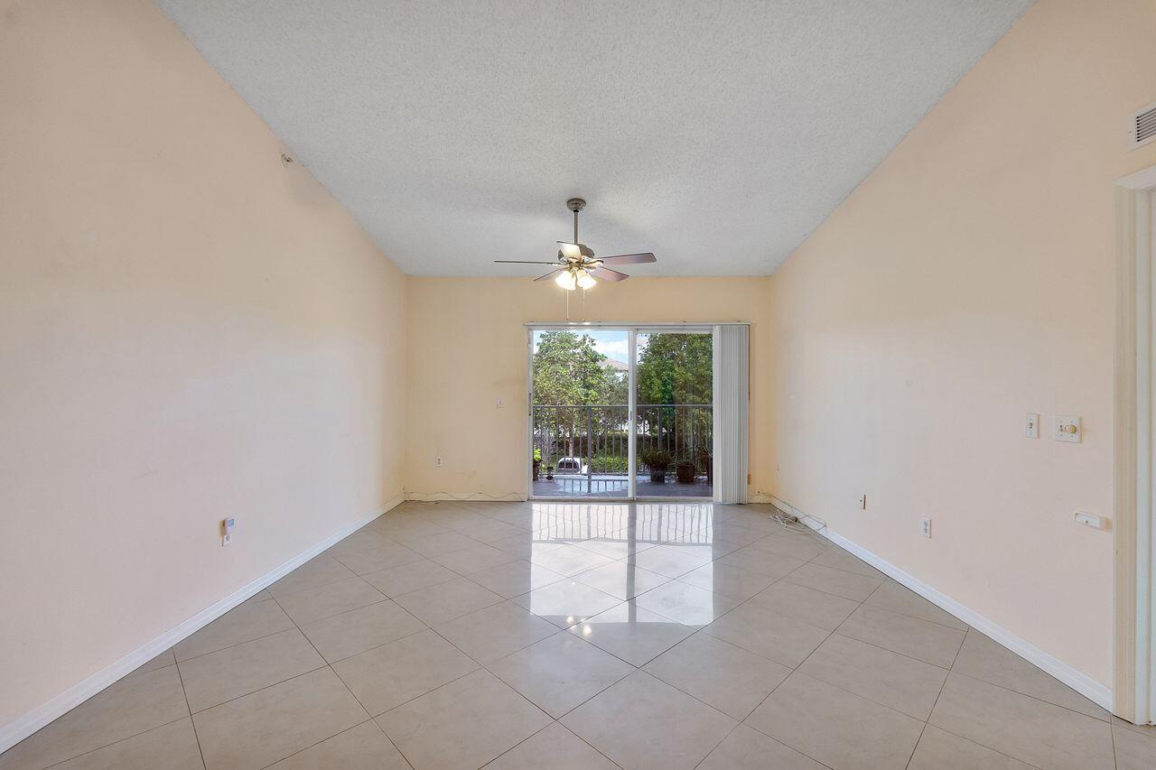 EVERGREEN LAKES CONDO - Residential