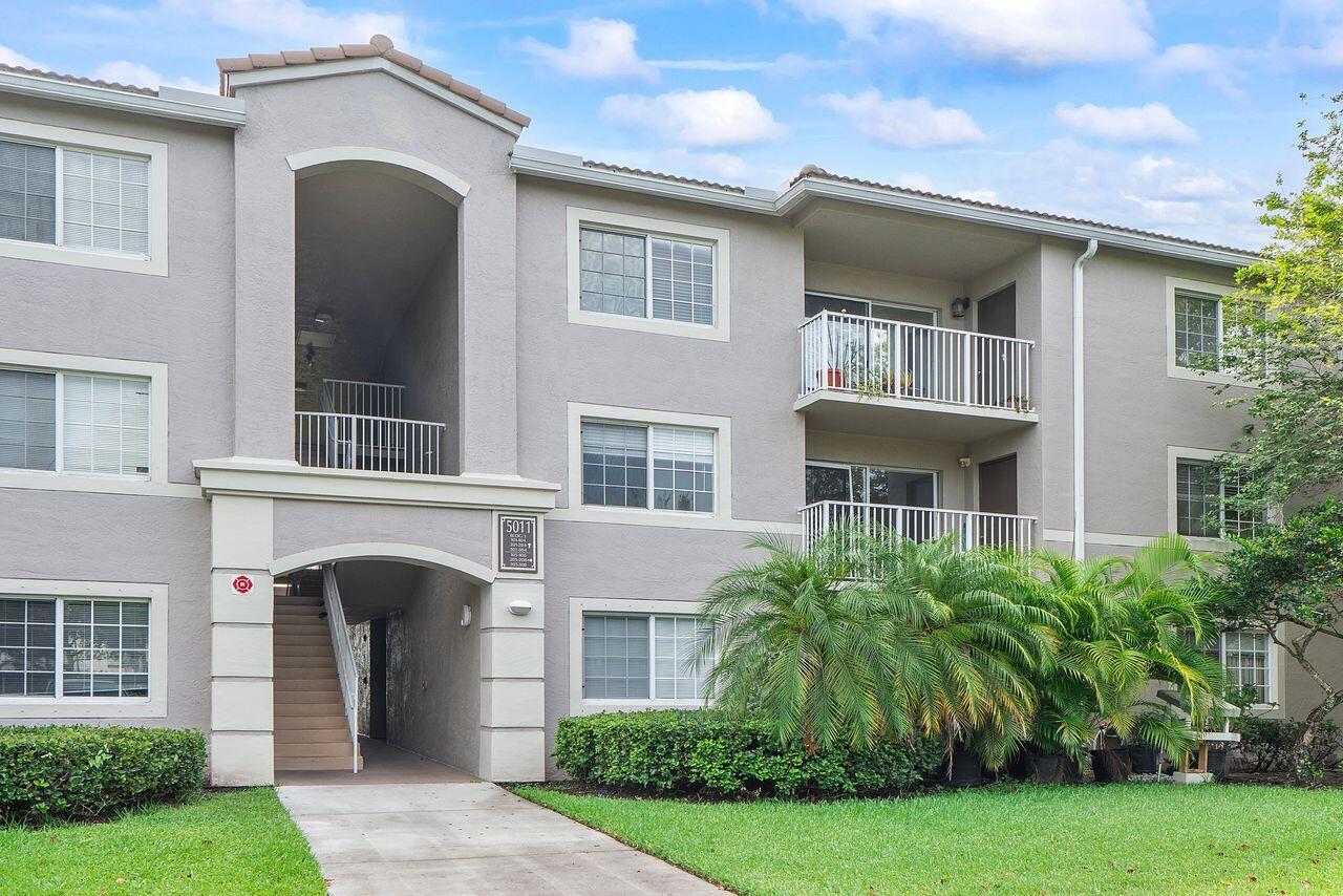 EVERGREEN LAKES CONDO - Residential
