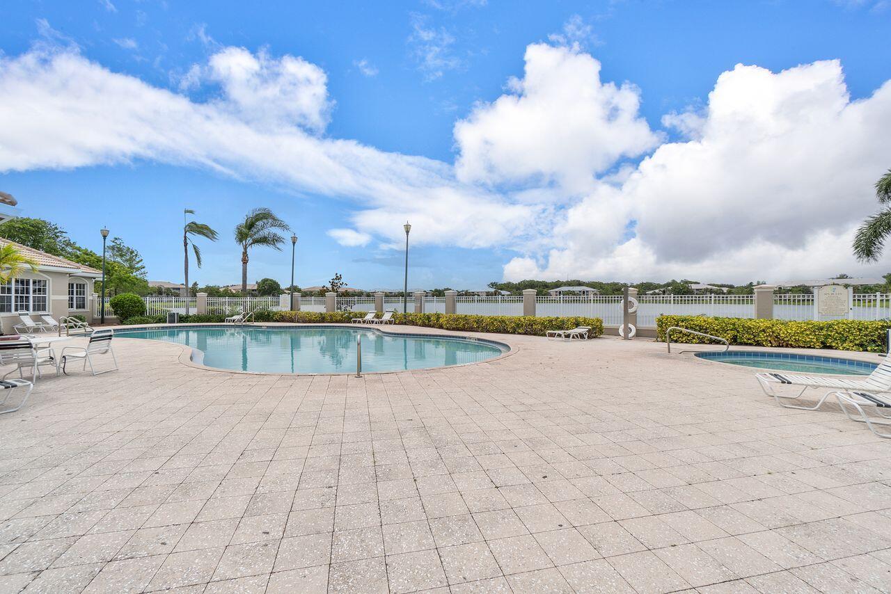 EVERGREEN LAKES CONDO - Residential