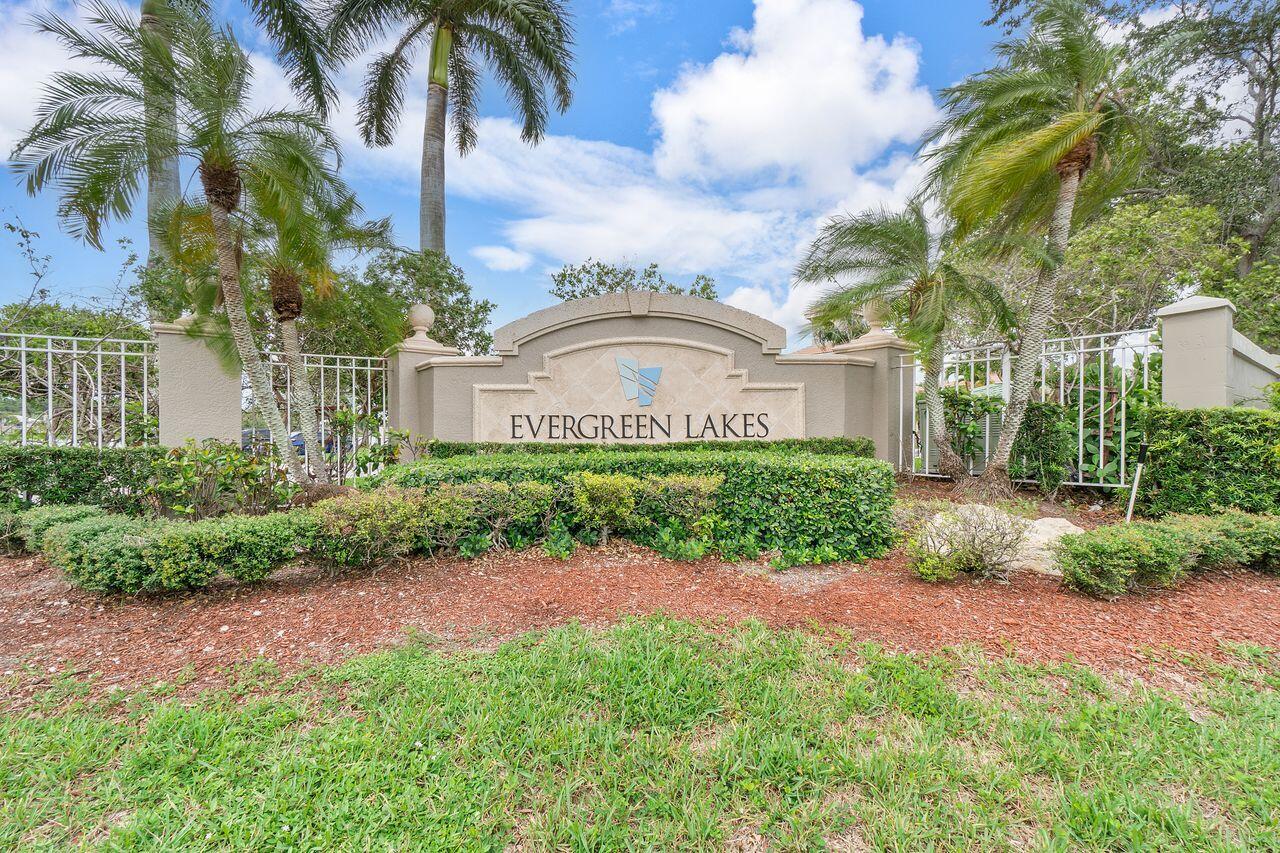EVERGREEN LAKES CONDO - Residential