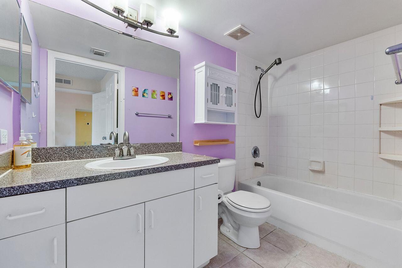 EVERGREEN LAKES CONDO - Residential