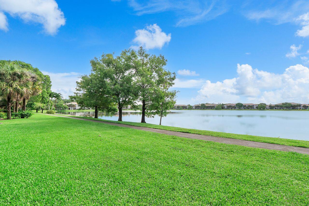 EVERGREEN LAKES CONDO - Residential