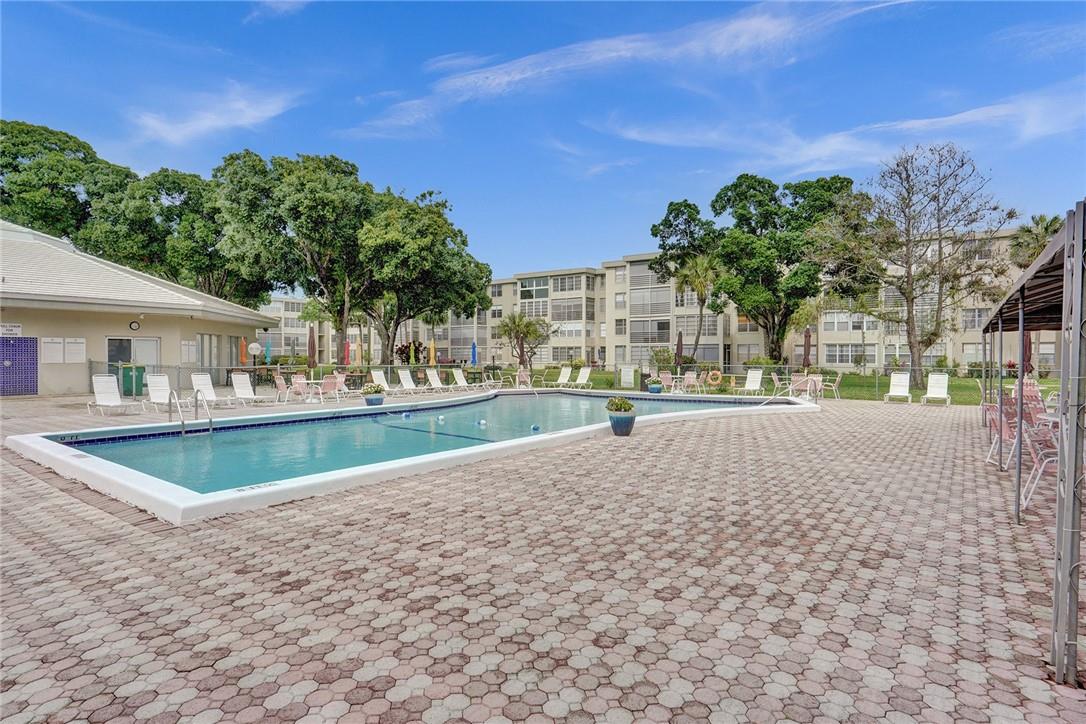 Cypress Chase Condo No 2 - Residential