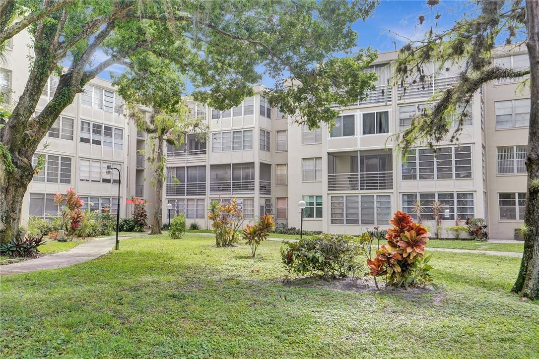 Cypress Chase Condo No 2 - Residential
