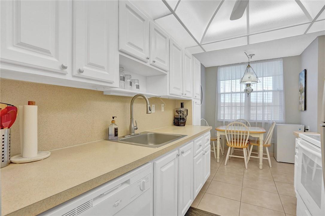 Cypress Chase Condo No 2 - Residential
