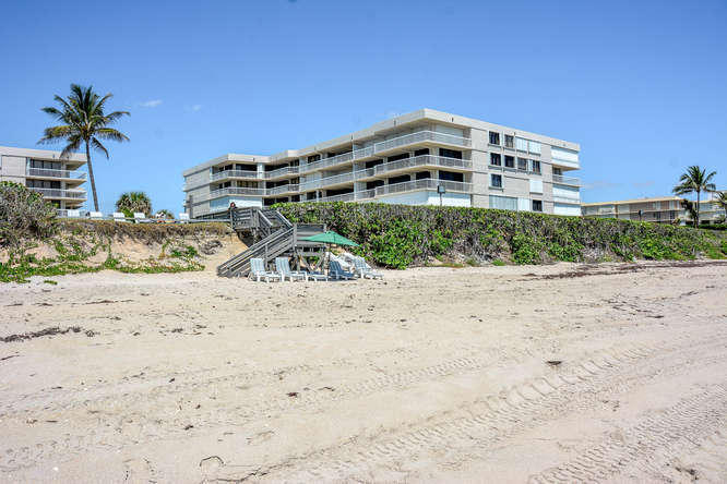 DORCHESTER OF PALM BEACH CONDO - Residential Lease